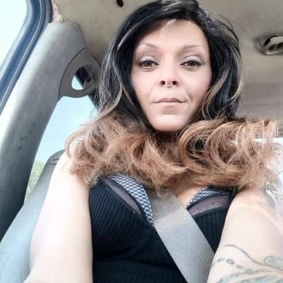 Meet your Posher, Sheila - Picture 1 of 1